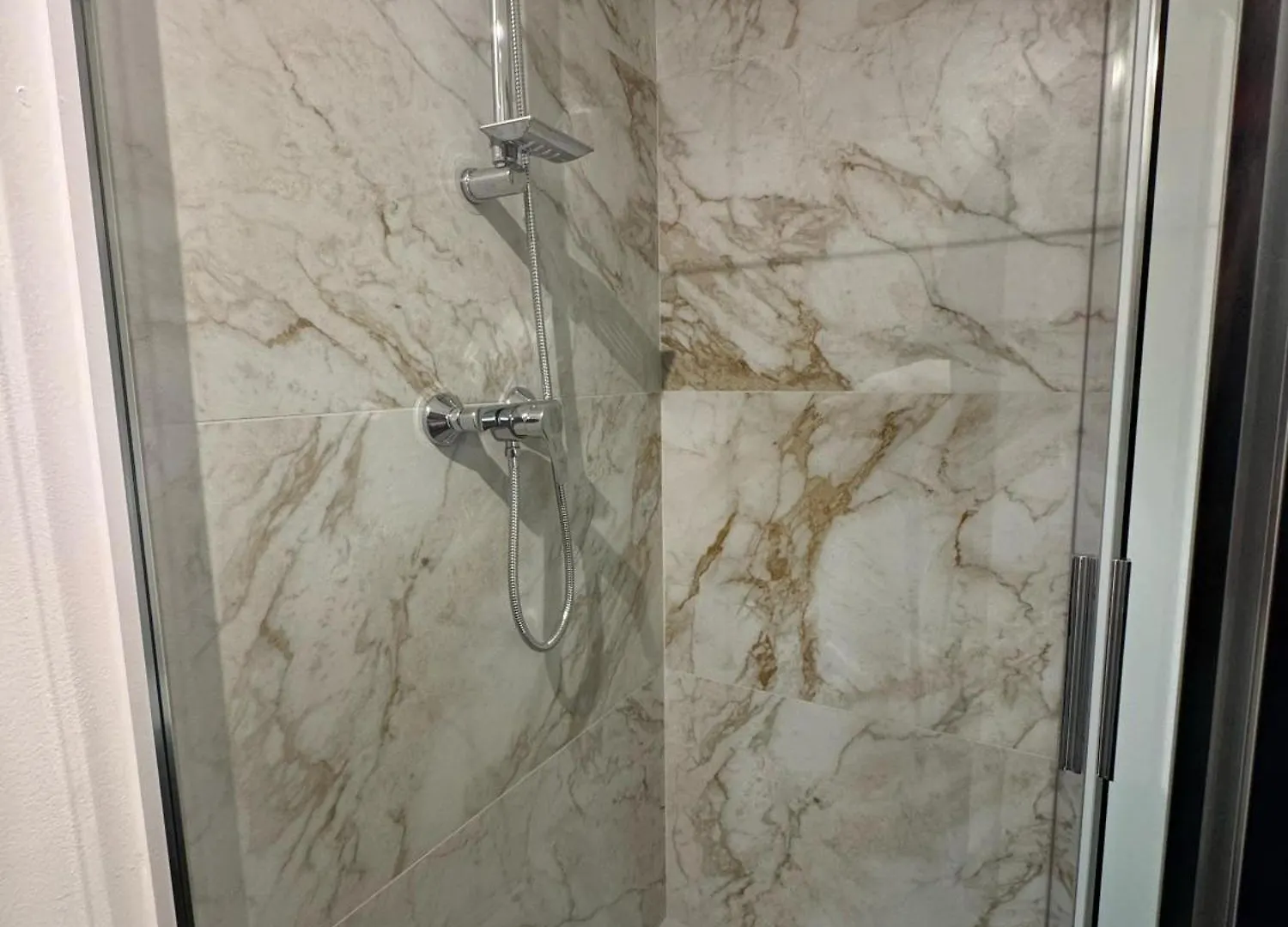 Residenza Piramide Hotel Rome Guest house